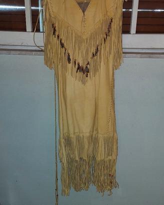 Abito da indiana in pelle 