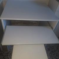 tavolino più sgabello per computer 