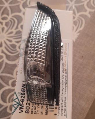 fanale retrovisore sx yaris 2011/YARIS-2014/YARIS-