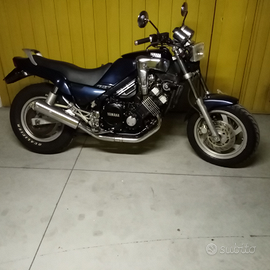 Yamaha FZX 750