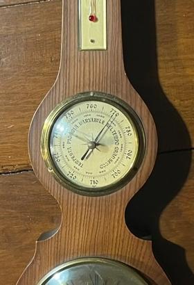 Stazione igrometro in legno