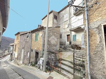 3 LOCALI A TREVI NEL LAZIO