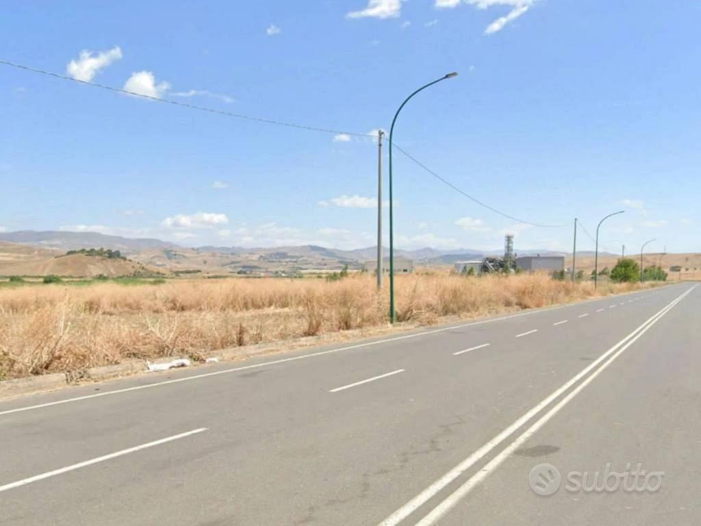 Immobile in asta di 11100 m² a Enna - Vista 2