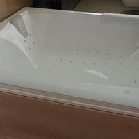 Vasca idromassaggio due posti
