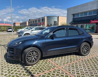 PORSCHE Macan 3.0 S