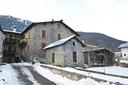 palazzo-stabile-di-600-m²-con-piu-di-5-locali-a-