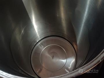 Botti d'acciaio 200 e 500 litri