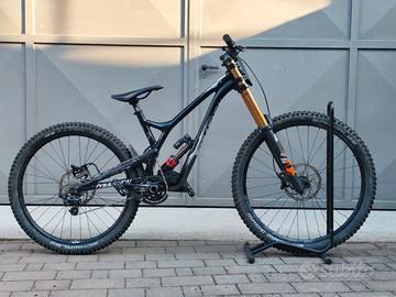 MTB DH Commencal Supreme 4 Mullet 29"-27.5"