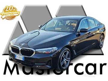 BMW 530 Serie 5 G30 Berlina LCI 530e Business au