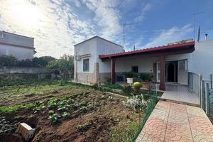 Villa bifamiliare Leporano [Cod. rif 3287610VRG]