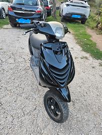Piaggio Zip 
