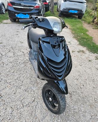 Piaggio Zip 