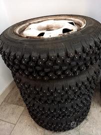 gomme chiodate per clio 16v anno 1992