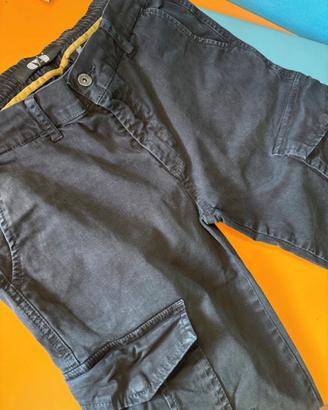 pantaloni cargo