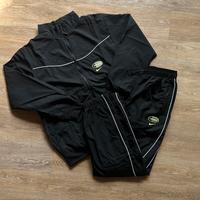 Nike tracksuit air max neon