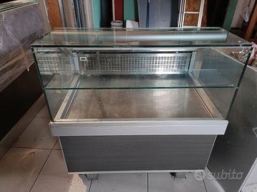 Vetrina Refrigerata 