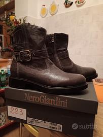 Stivaletti NeroGiardini 38 nuovi