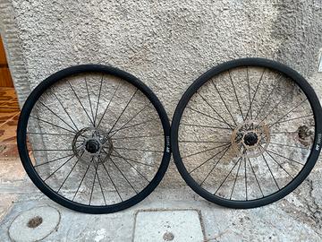 Ruote dt swiss r32 db