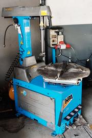 smonta gomme ed equilibratrice 