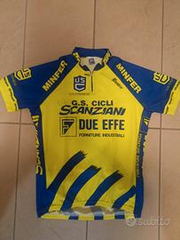 Completo ciclismo Santini 