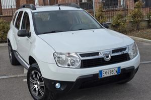 Dacia Duster 4x2 1.5dci 115cv 6m  Gancio Traino 