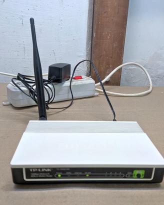 Modem Router TP-Link wifi TD-W8951ND 150 Mbps Wire