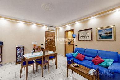 VENDITA TRILOCALE CON TERRAZZO