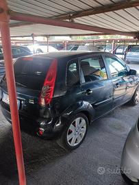 Ford Fiesta 1400 tdci 5serie ghia titanium anno 07