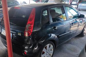 Ford Fiesta 1400 tdci 5serie ghia titanium anno 07