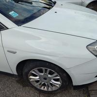 Parafango destro LANCIA DELTA del 2013