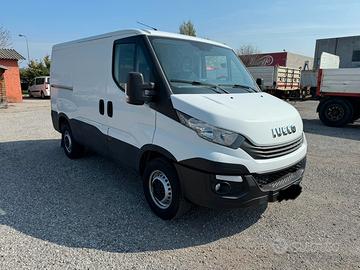 Iveco daily 35 s 14 furgone euro 6 tetto basso