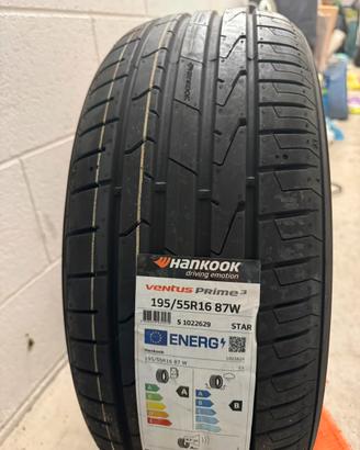 2 gomme nuove Hankook
