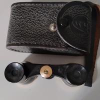 Binocolo da teatro vintage