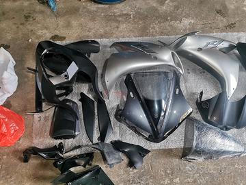 ricambi Yamaha R1 