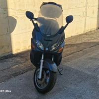 Piaggio X9