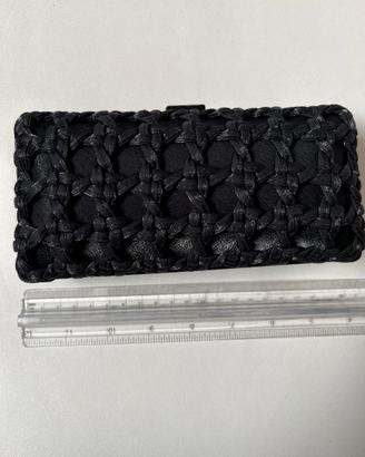 Borsetta elegante Chiara P. rigida con chiusura a