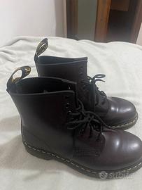 Dr. Martens 1460 Smooth Nere / Cherry - taglia 41