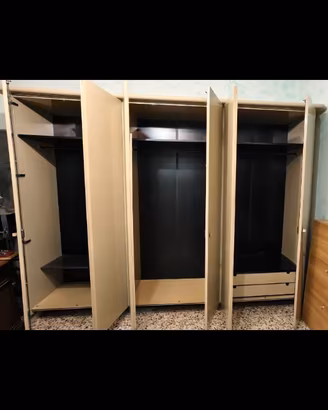 Camera da letto , 2 divani