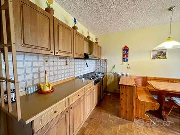 Trilocale servito da ascensore nel cuore del Neveg