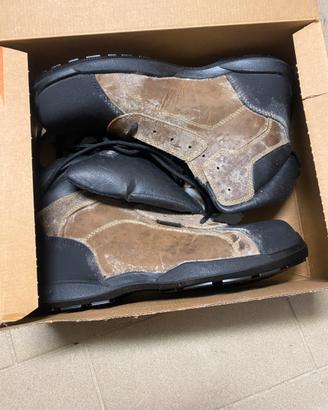 Scarpe antinfortunistiche BASE