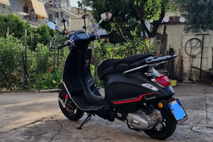 Vespa Sprint 150 Sport