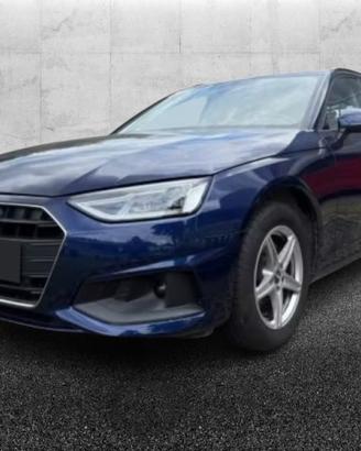 AUDI A4 Avant 30 TDI/136 CV S tronic