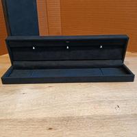 Astuccio per braccialetti e orologi con led