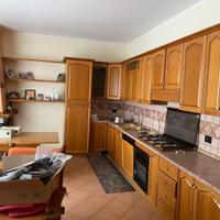 cucina in legno massello 