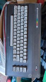 commodore 16 + datasette + manuali + giochi 1985i