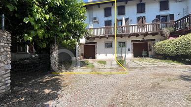 Casa in linea - Pasian di Prato