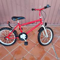 Bici rossa bambino/a