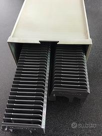 Box contenitore con 2caricatori per 50 diapositive