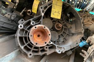 CAMBIO GOLF 5  GTI 2.0 BENZINA 150CV ANNO:2008