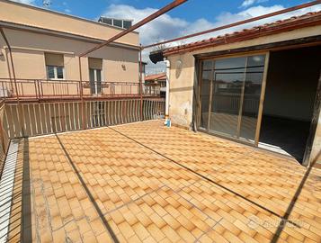 Due appartamenti in piccolo condominio